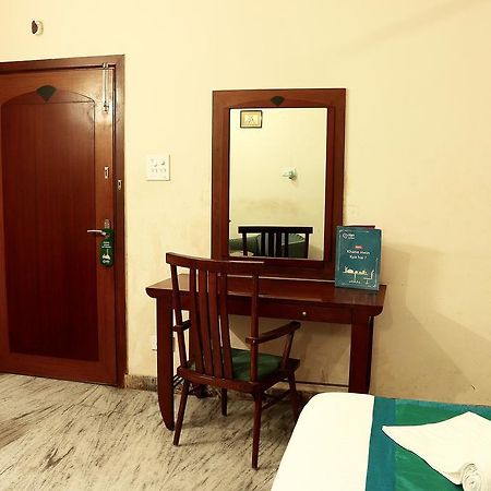 Oyo 1224 New Alipore Kalkutta Kültér fotó